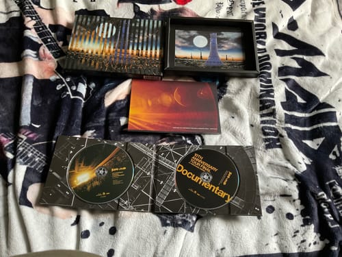 Customer photo review of BAND-MAID 10TH ANNIVERSARY TOUR FINAL in YOKOHAMA ARENA (Nov.26, 2023) [2 Blu-ray + PHOTOBOOK] ONE-TIME-ONLY PRESSING