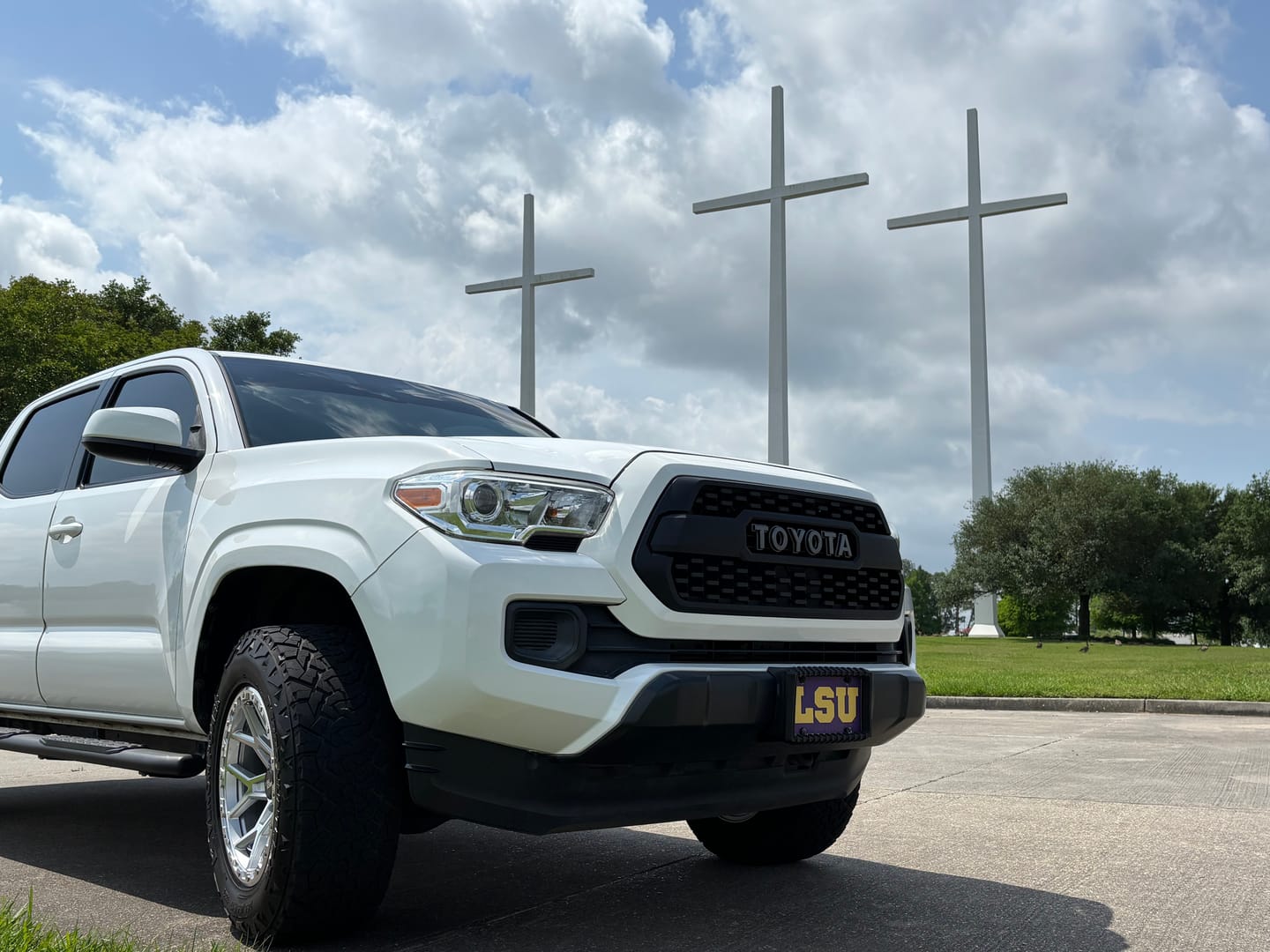 Customer photo review of 2016-2023 TACOMA TRD PRO STYLE GRILLE