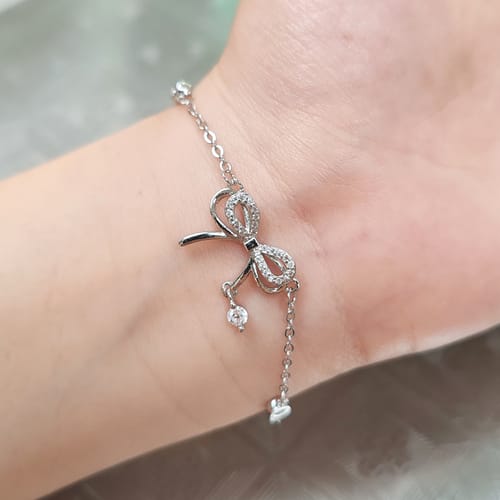 Customer photo review of Sophia Bow Bracelet
