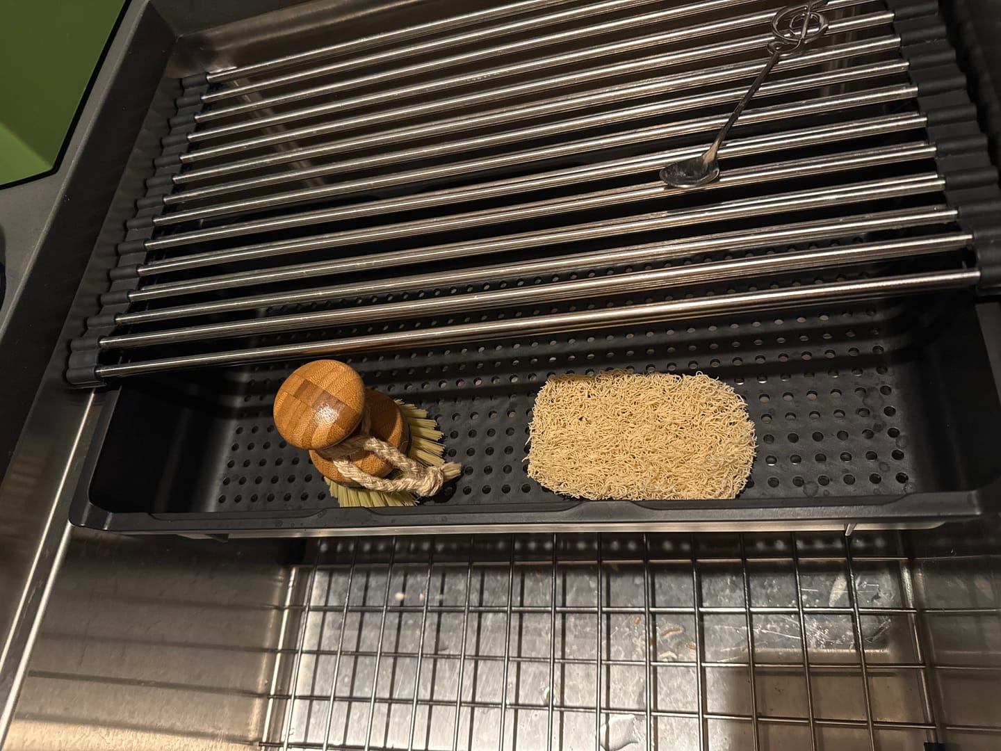 Customer photo review of Soap Caddy and 7" Rollmat (CADDY-SET) - Workstation Sink Accessory