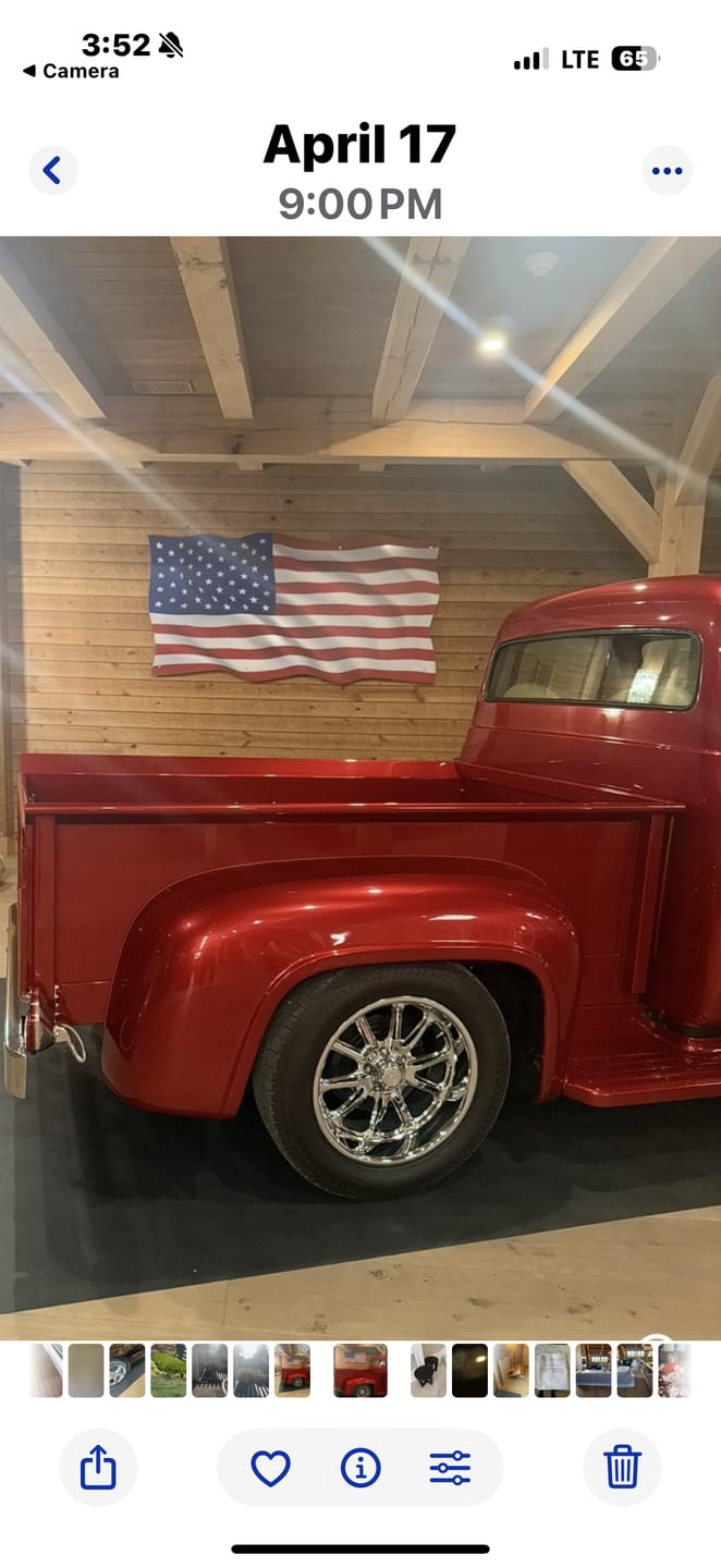 Customer photo review of Large Metal American Flag Waving