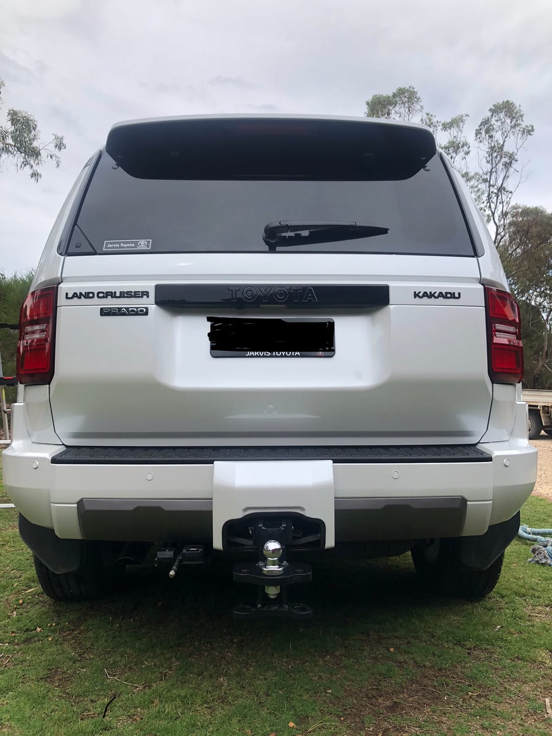 Customer photo review of Tow Bar Cover Cut Out Service for 250 Series Prados