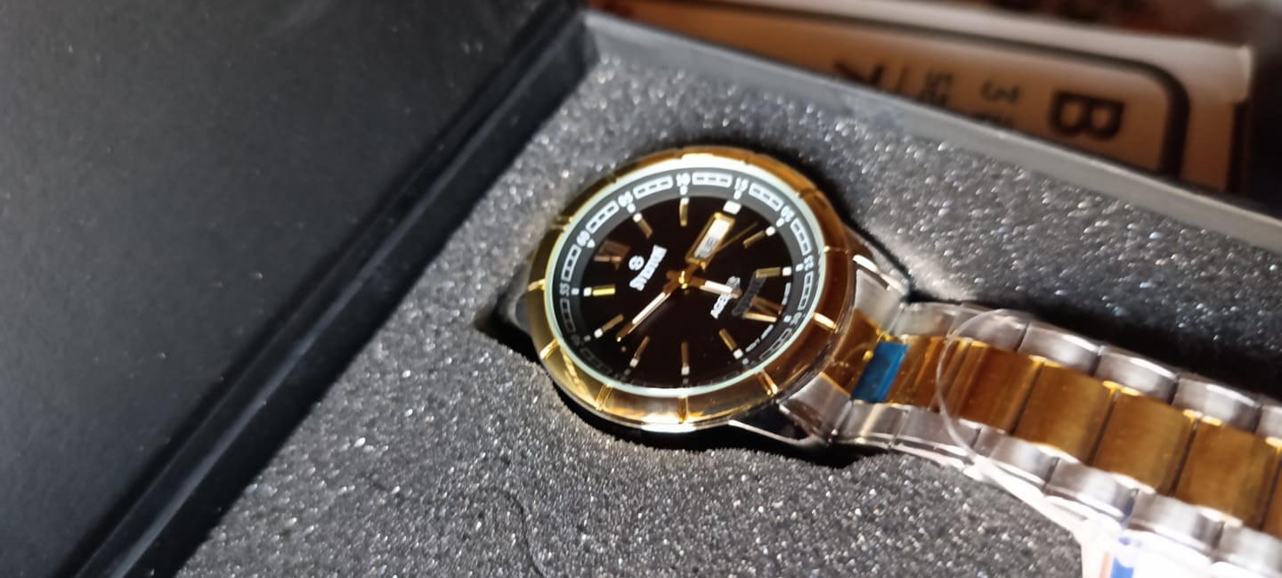 Customer photo review of Ageless Merced | 38MM