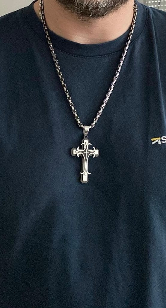 Customer photo review of Collier Croisé de l'Espoir