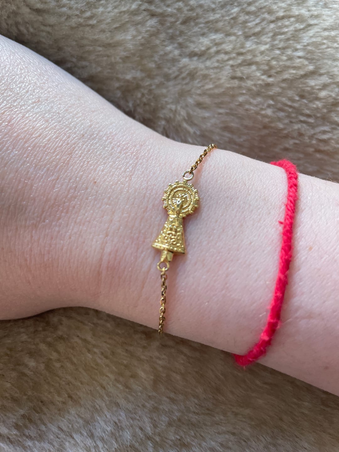 Customer photo review of Pulsera Virgen del Pilar
