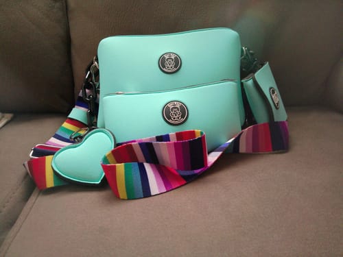 Paola F. review of Pochette image 1 out of 1