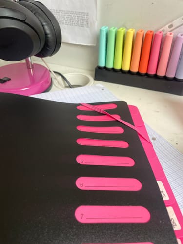 Avis photo d'un client sur OXFORD Trieur Extensible For Students A4 # Indexation 12 Positions - Plastique - Bicolore