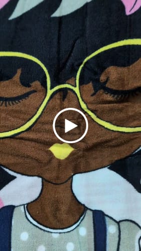 Customer video review of AFROBRATS™ Lily Beach Towel