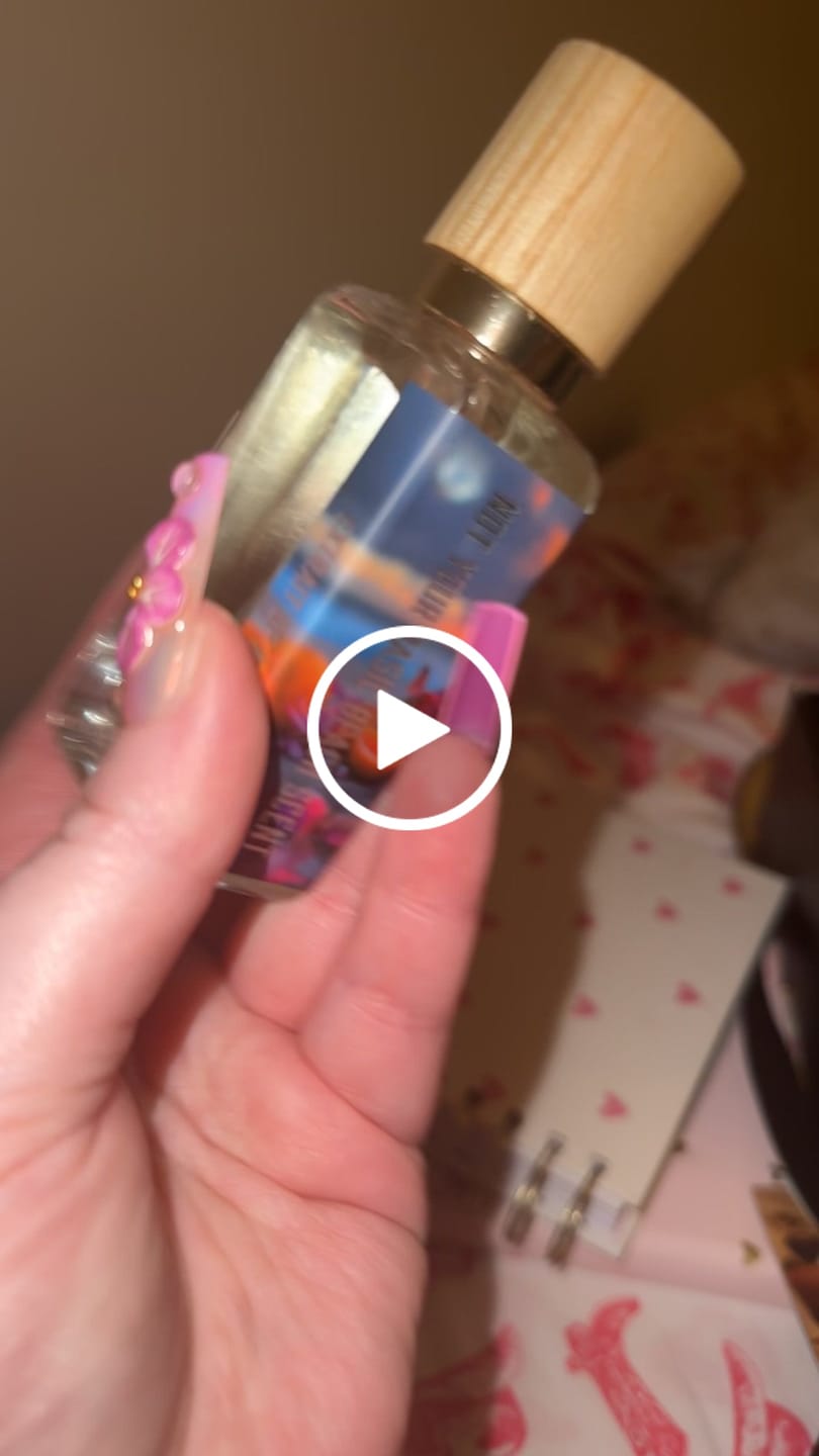 Customer video review of Not Your Basic Beach Scent