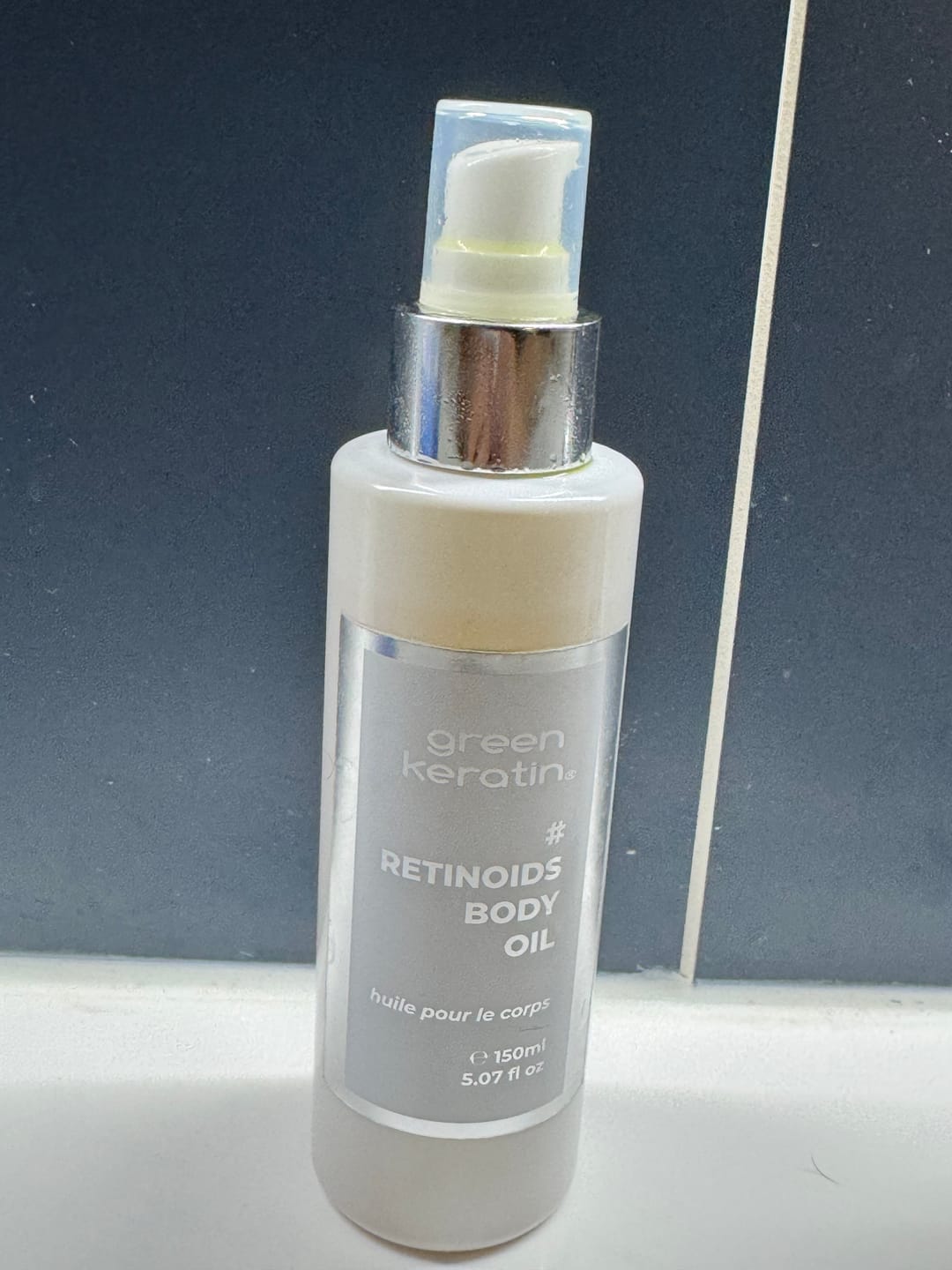 Customer photo review of RETINOIDS Body Oil Huile pour le corps 150ml