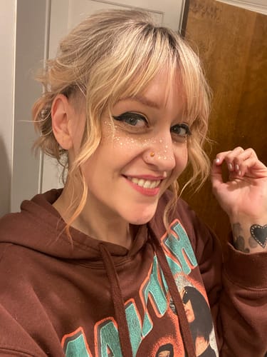 Customer photo review of Gold Glitter Freckles Makeup Patches