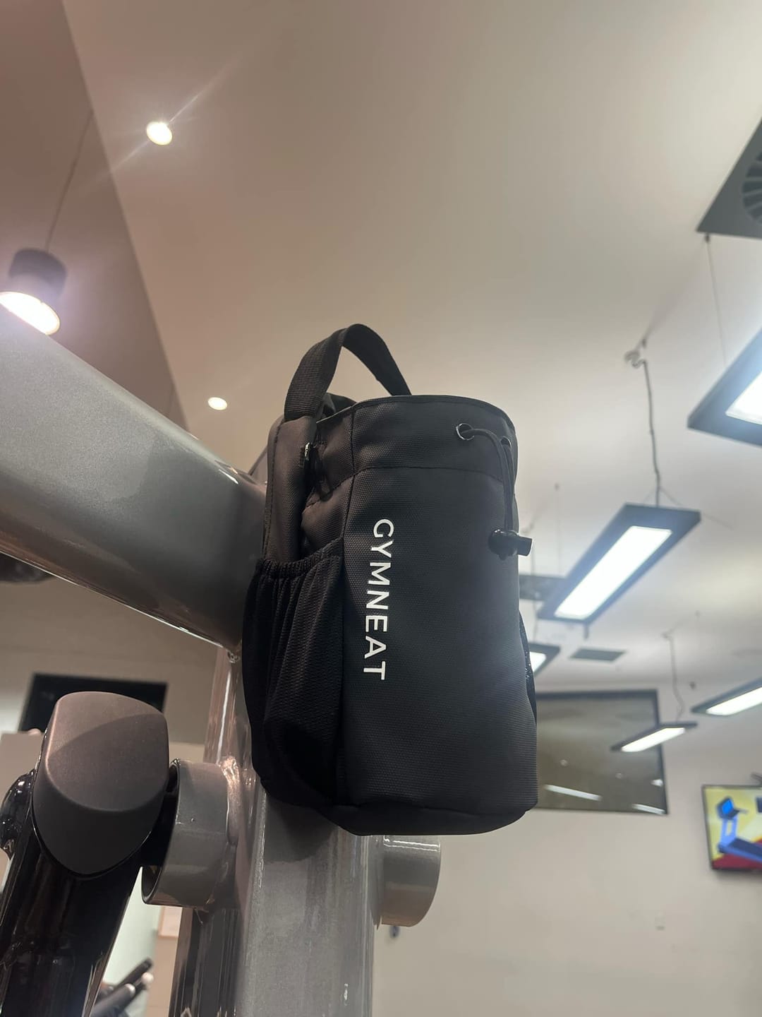 Customer photo review of Magnetic Gym Bag