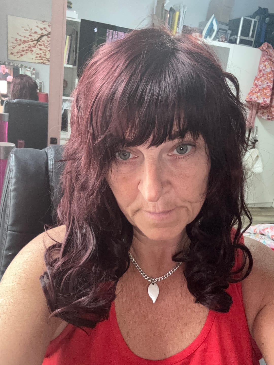 Customer photo review of Stranded 16" One Piece Curly Clip-in Hair Extension #99J Plum Blossom