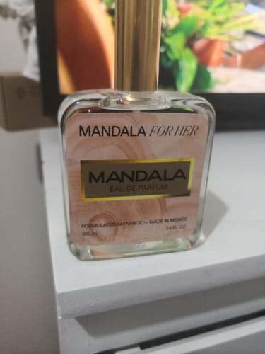 Customer photo review of Joyful Blossom - Inspirado en VIVA LA JUICY de JUICY COUTURE 100ml