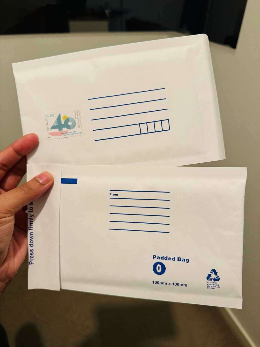 Customer photo review of Bubble Envelope DM 172 x 220mm DVD CD Blu-ray Disc Mailer