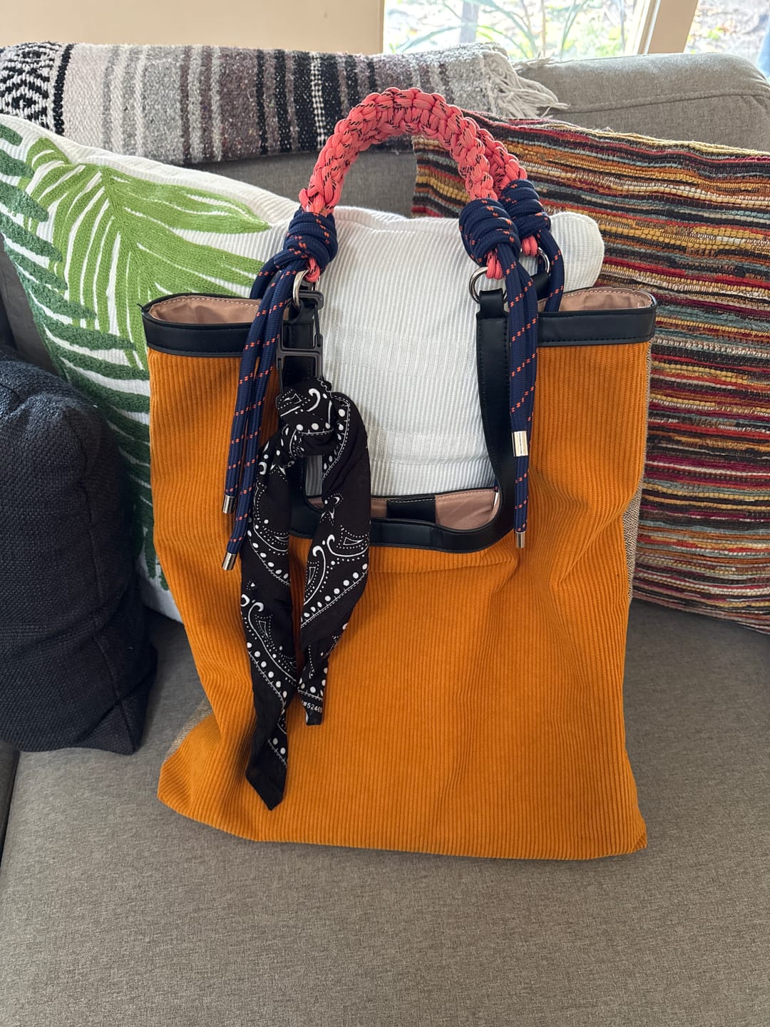 Customer photo review of Designer Gentle Beam Tote Bag