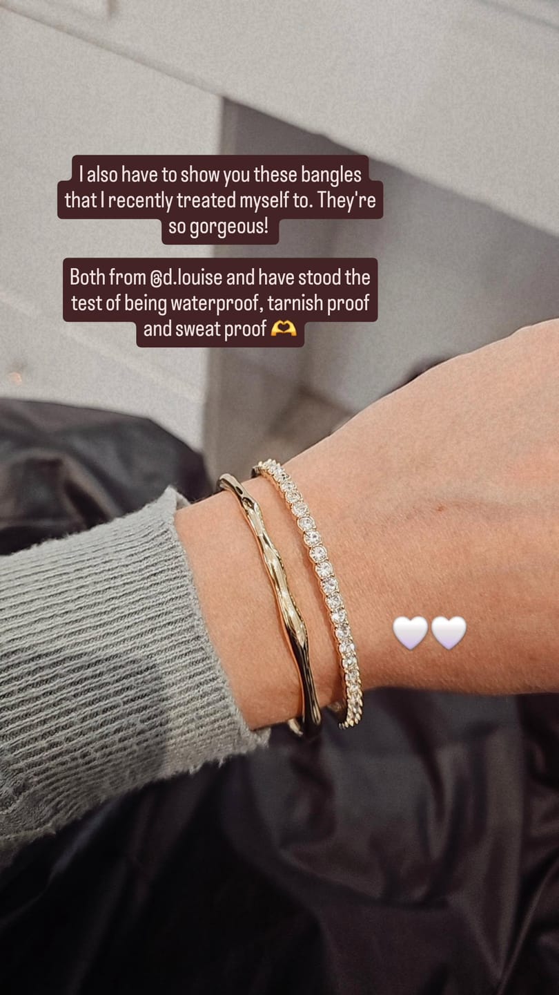 Customer photo review of Classic Tennis Bangle