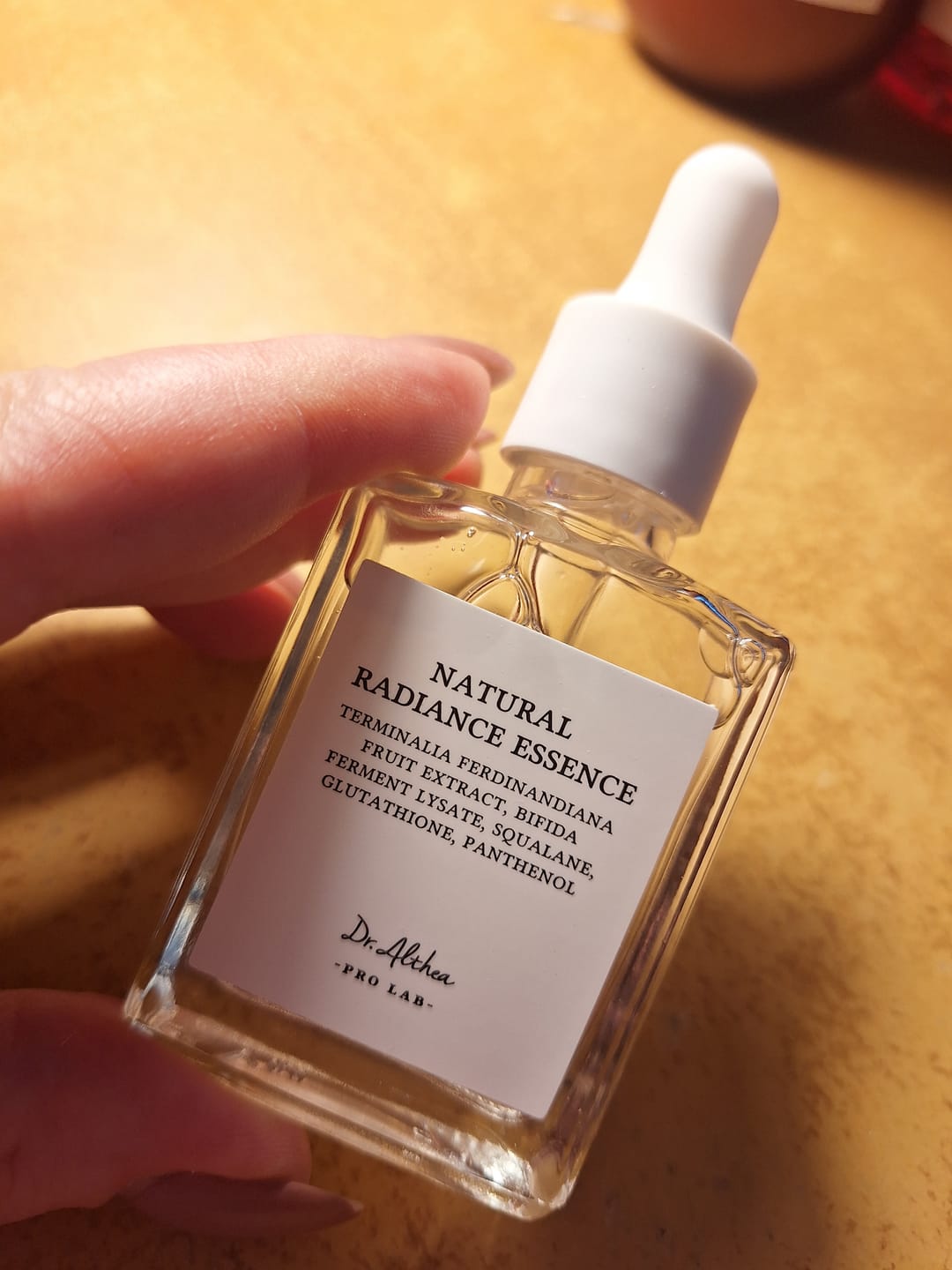 Customer photo review of Esence dabiska mirdzuma piešķiršanai ādai Dr.Althea Natural Radiance Essence