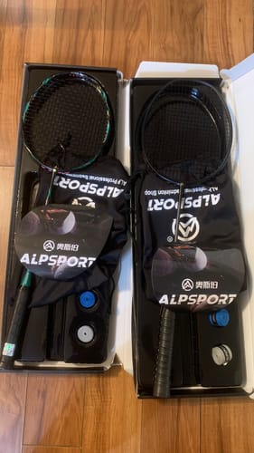 Customer photo review of ALPSPORT 6U BADMINTON RACKET-XHP