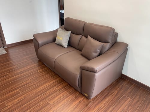 Customer photo review of Sản phẩm có sẵn - Sofa văng Elena 2m85 bọc da Rio màu 423 - Castagna