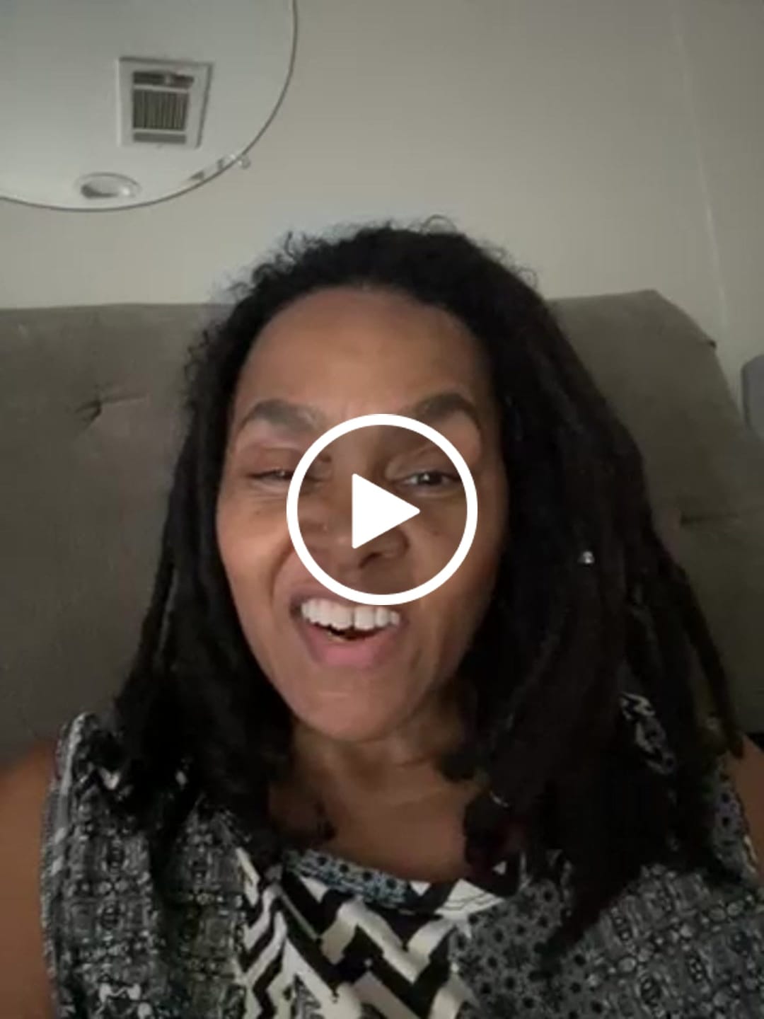 Customer video review of The BLACK BOX - Assortment Box with FREE Shaker Cup