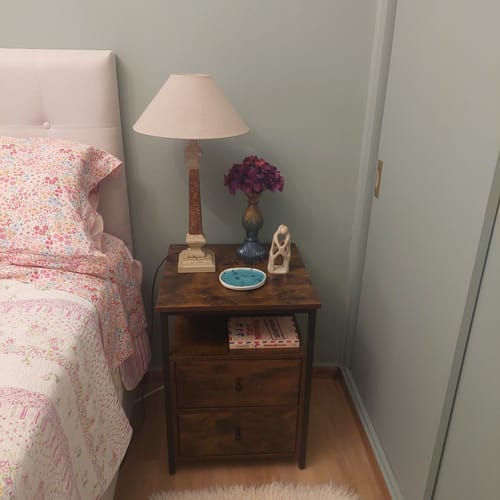 Customer photo review of Κομοδίνο Βοηθητικό Τραπέζι με 2 συρτάρια Υπνοδωμάτιο Σαλόνι vintage καφέ-μαύρο LE-T067B01