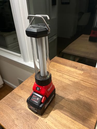 Customer photo review of Milwaukee 2363-20 M18™ LED Lantern/Flood Light