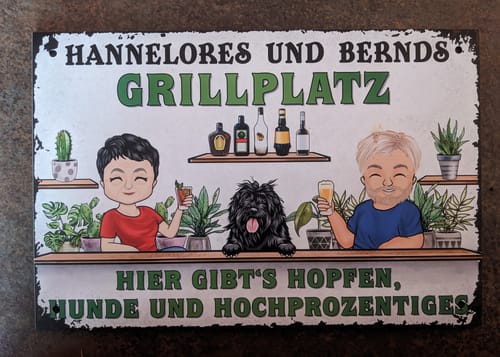 Customer photo review of Personalisiertes Gartenschild mit Namen und Hund