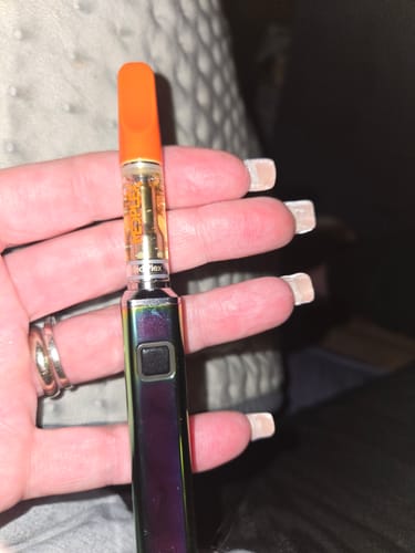 Customer photo review of Sherbinskis Bacio Gelato Hybrid 510 Thread THC Blend Cartridge 1g