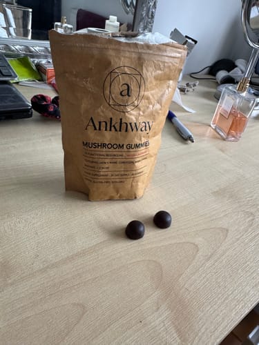 Customer photo review of 2-Month Mushroom Gummies