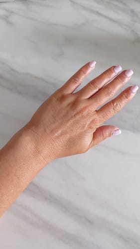 Customer photo review of Ultra Dark Clear Tan Water Mousse