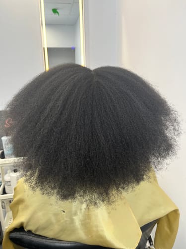 Marinka D. review of Bye Dry Hair- Hydrate, Moisturize, Style (2 sizes) image 1 out of 1