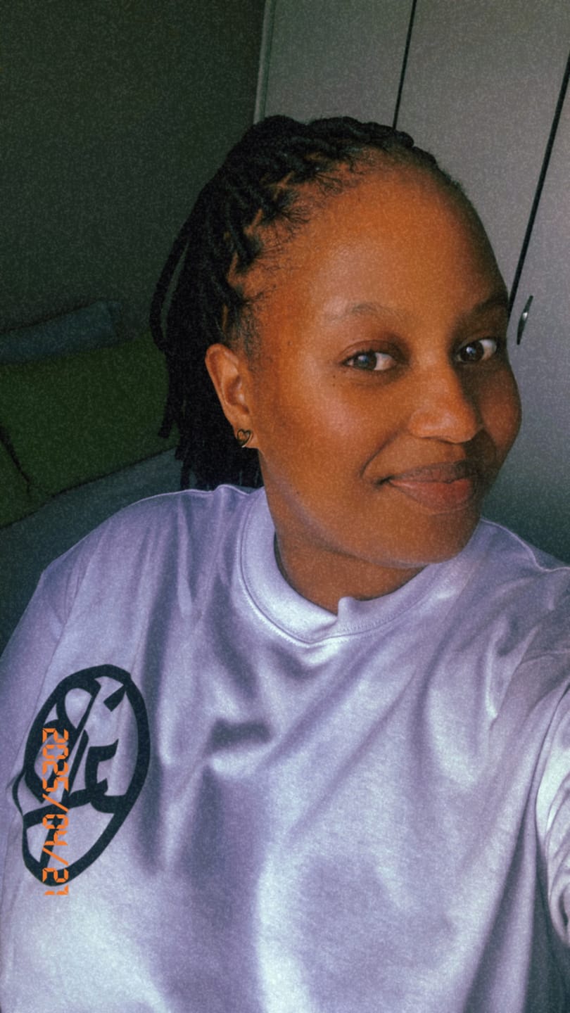 Customer photo review of Silver Thando Studs
