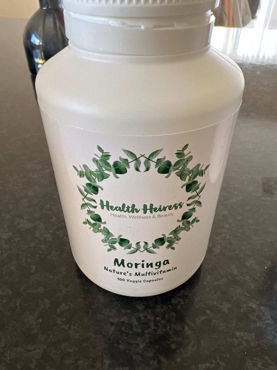 Customer photo review of Moringa 100 Capsules
