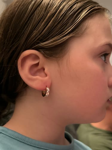 Customer photo review of Pink/White Checkered Huggies