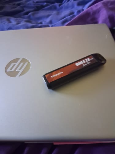 Customer photo review of Breeze Pro 0% Nicotine Disposable Vape