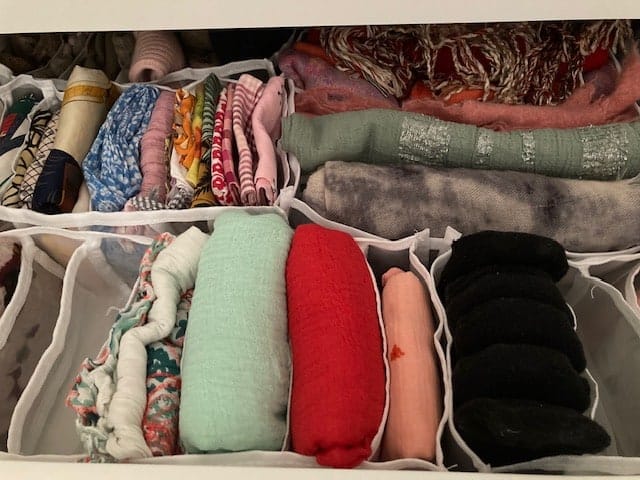 Customer photo review of Système de rangement pour armoires et placards