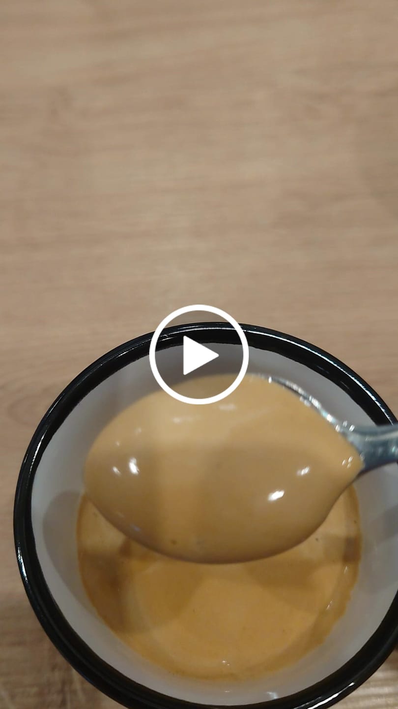 Customer video review of N°5 Löwenburg – Kraftvolle Intensität mit samtiger Crema – Espresso Bar Mischung