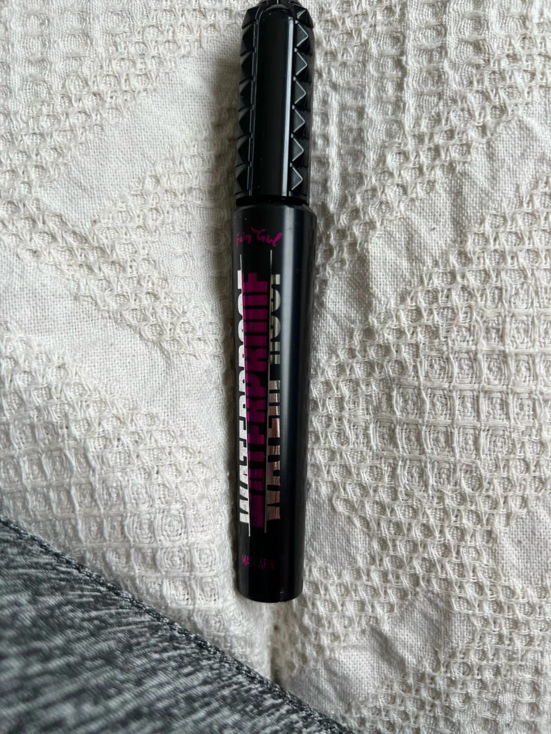 Customer photo review of Waterproof Mascara Lengthening, Defining Lacquered Finish — Black | KIMLUD
