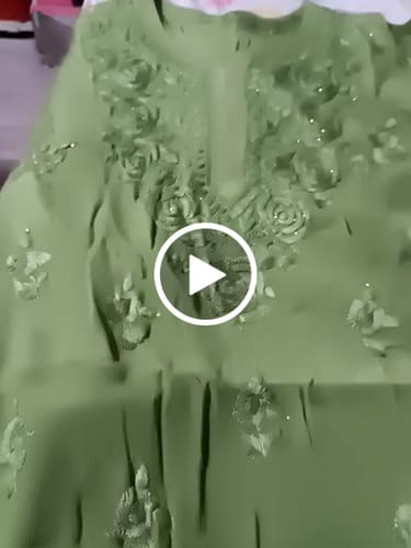 Customer video review of Hoor Olive Green Pure Chiffon Kurta