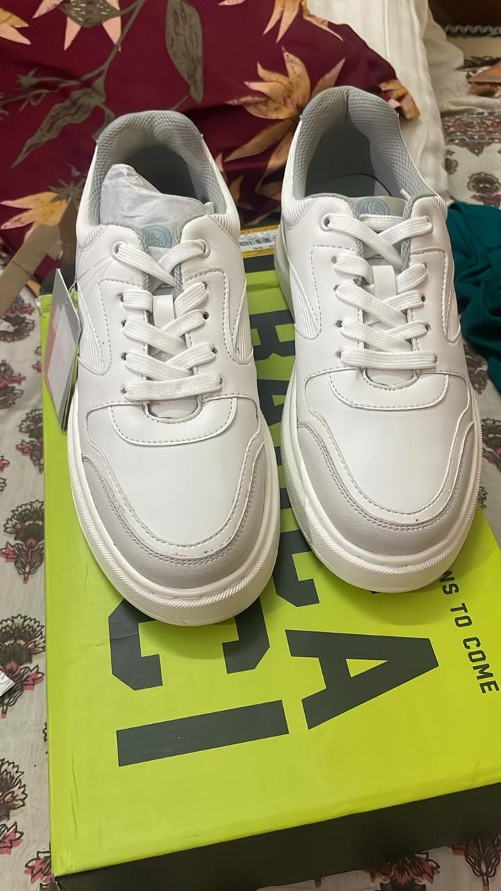 Customer photo review of Bacca Bucci Zypher Men's Low-Top Sneakers
