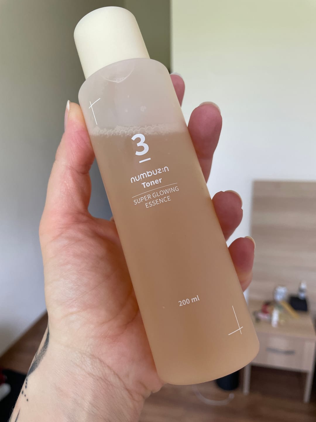 Customer photo review of Balinošs toniks-esence ādas mitrināšanai Numbuzin No.3 Super Glowing Essence Toner