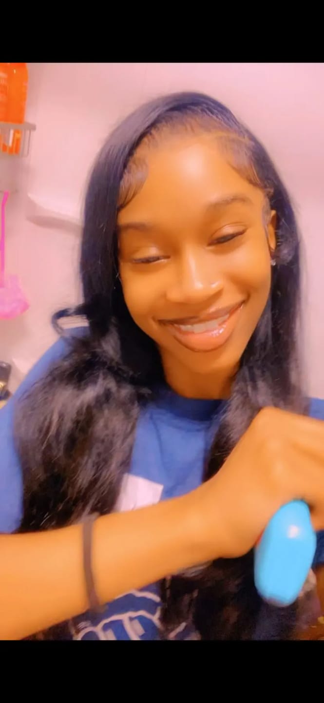 Customer photo review of Remy Human Hair Lace Front Wig Body Wave 30–40 Inch — Jet Black | KIMLUD