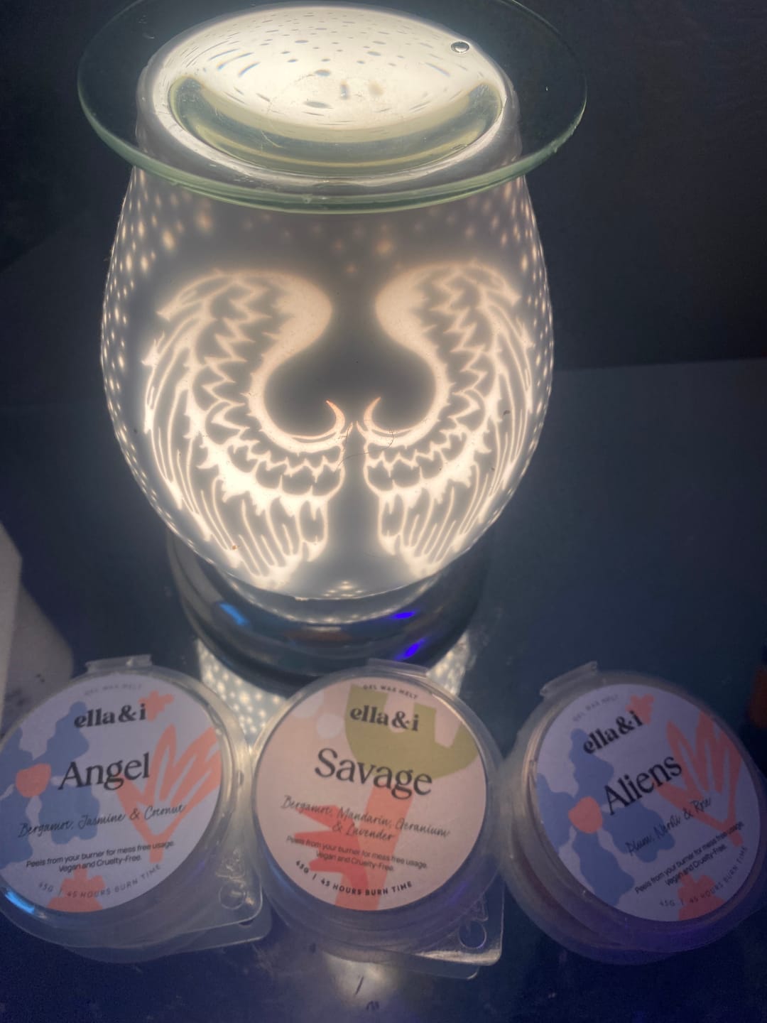 Customer photo review of Coconut & Waterfall Blooms Gel Melt