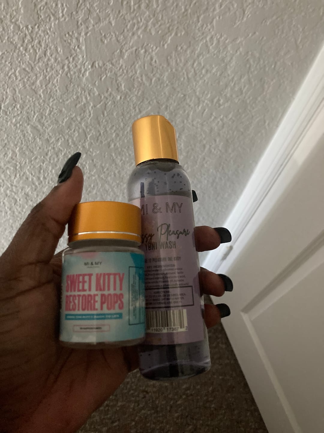 Customer photo review of Sweet Kitty Restore Pops