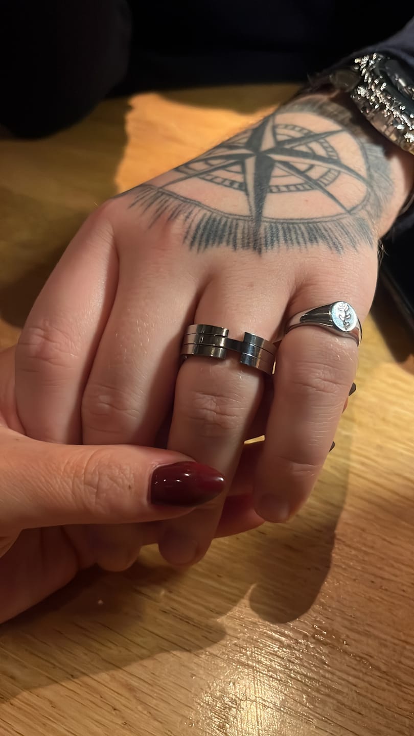 Customer photo review of ROSE.