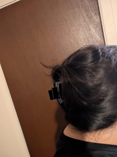 Customer photo review of Hair Claw Mini