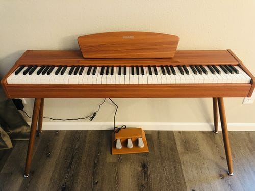 Customer photo review of Donner DDP-80 Upright Digital Piano