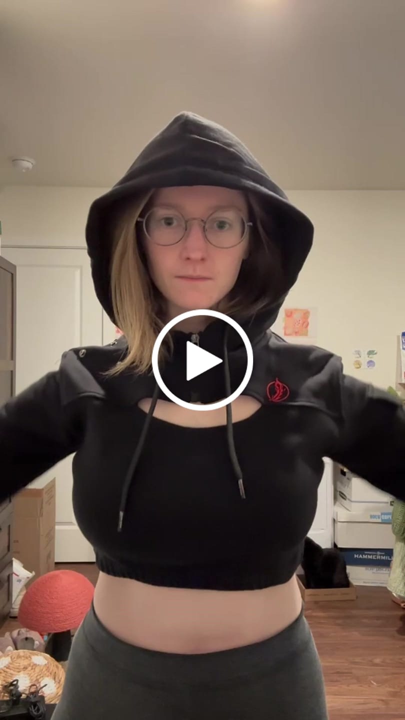 Customer video review of Rogue Cropped Hoodie