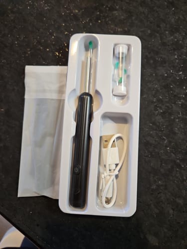 Customer photo review of ClearEar™ Earwax Removal Kit